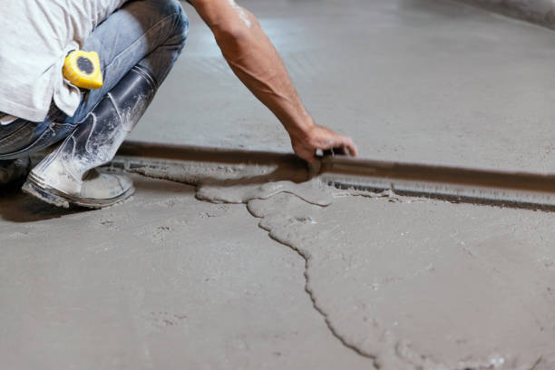 Best Concrete Contractor Near Me  in Marshfield, MO